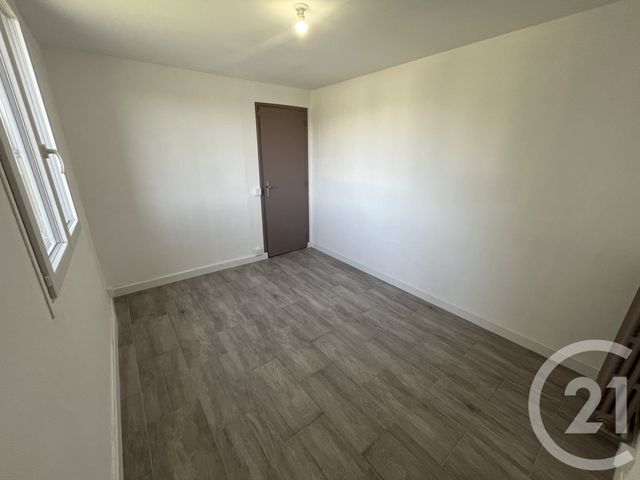 Appartement T3 à louer - 3 pièces - 63.22 m2 - LANNEMEZAN - 65 - MIDI-PYRENEES - Century 21 Gm Immobilier