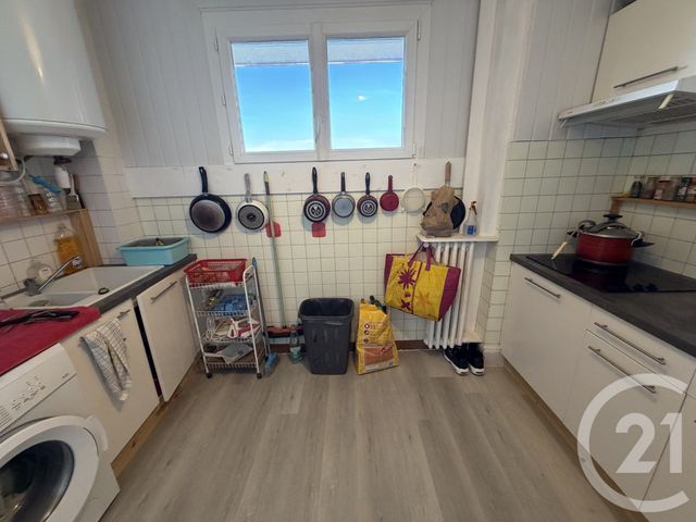 Appartement T4 à vendre - 5 pièces - 74.81 m2 - LANNEMEZAN - 65 - MIDI-PYRENEES - Century 21 Gm Immobilier