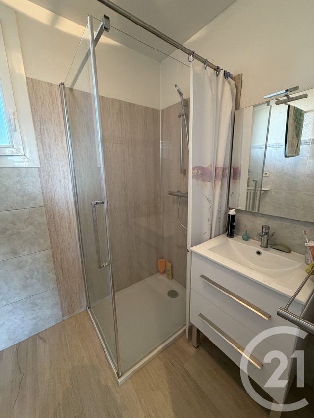 Appartement T4 à vendre - 5 pièces - 74.81 m2 - LANNEMEZAN - 65 - MIDI-PYRENEES - Century 21 Gm Immobilier