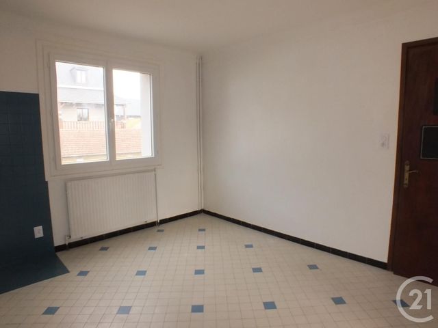 maison à louer - 3 pièces - 148.0 m2 - LANNEMEZAN - 65 - MIDI-PYRENEES - Century 21 Gm Immobilier