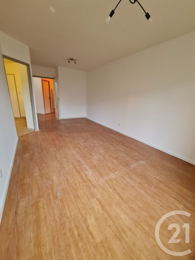 Appartement F2 à louer - 2 pièces - 59.05 m2 - LANNEMEZAN - 65 - MIDI-PYRENEES - Century 21 Gm Immobilier
