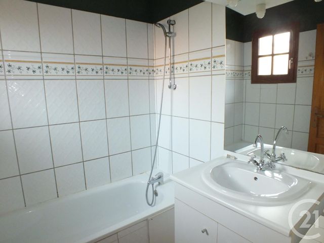 Appartement F3 à louer - 3 pièces - 86.48 m2 - LANNEMEZAN - 65 - MIDI-PYRENEES - Century 21 Gm Immobilier