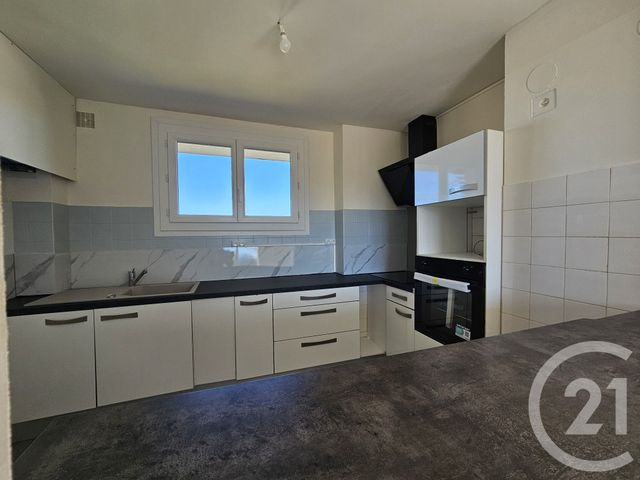 Appartement T3 à vendre - 3 pièces - 52.14 m2 - LANNEMEZAN - 65 - MIDI-PYRENEES - Century 21 Gm Immobilier