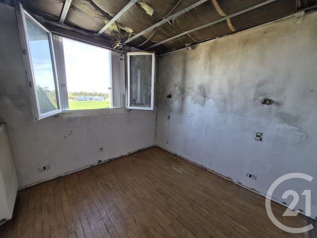 Appartement T4 à vendre - 4 pièces - 62.0 m2 - LANNEMEZAN - 65 - MIDI-PYRENEES - Century 21 Gm Immobilier