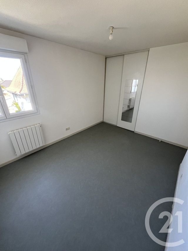 Appartement F3 à louer - 3 pièces - 55.22 m2 - LANNEMEZAN - 65 - MIDI-PYRENEES - Century 21 Gm Immobilier