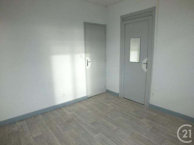 Appartement F2 à louer - 2 pièces - 39.28 m2 - LANNEMEZAN - 65 - MIDI-PYRENEES - Century 21 Gm Immobilier