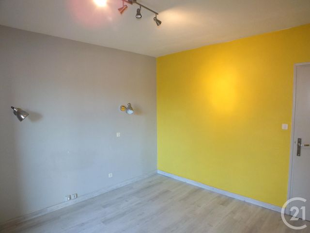Appartement F3 à vendre - 3 pièces - 68.14 m2 - LANNEMEZAN - 65 - MIDI-PYRENEES - Century 21 Gm Immobilier