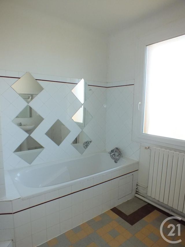 maison à louer - 5 pièces - 113.06 m2 - LANNEMEZAN - 65 - MIDI-PYRENEES - Century 21 Gm Immobilier
