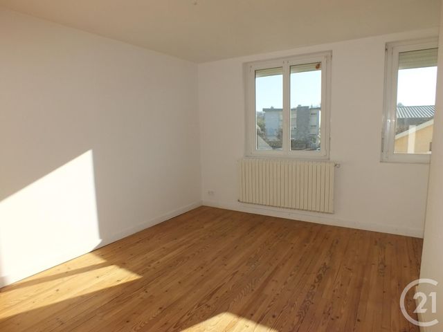 maison à louer - 5 pièces - 113.06 m2 - LANNEMEZAN - 65 - MIDI-PYRENEES - Century 21 Gm Immobilier