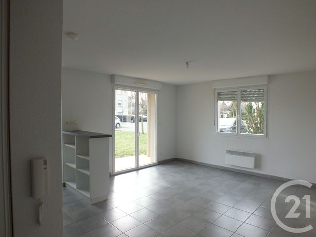 Appartement F3 à louer - 3 pièces - 55.72 m2 - LANNEMEZAN - 65 - MIDI-PYRENEES - Century 21 Gm Immobilier