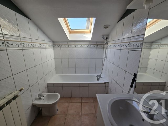 Appartement F2 à louer - 2 pièces - 41.61 m2 - LANNEMEZAN - 65 - MIDI-PYRENEES - Century 21 Gm Immobilier