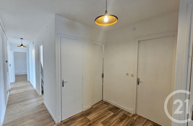 Appartement F4 à vendre - 4 pièces - 112.69 m2 - LANNEMEZAN - 65 - MIDI-PYRENEES - Century 21 Gm Immobilier