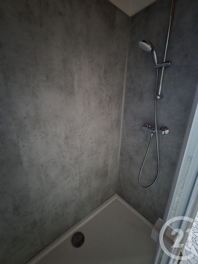 maison à louer - 6 pièces - 152.82 m2 - LANNEMEZAN - 65 - MIDI-PYRENEES - Century 21 Gm Immobilier