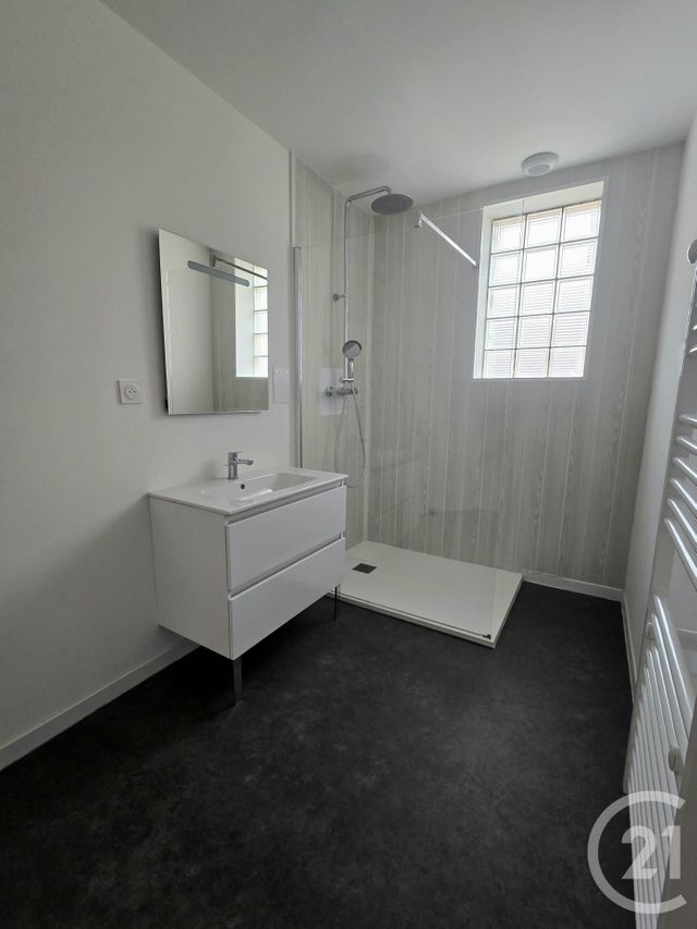 Appartement F4 à louer - 4 pièces - 86.5 m2 - ST LAURENT DE NESTE - 65 - MIDI-PYRENEES - Century 21 Gm Immobilier