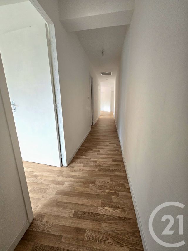 Appartement F4 à louer - 4 pièces - 86.5 m2 - ST LAURENT DE NESTE - 65 - MIDI-PYRENEES - Century 21 Gm Immobilier