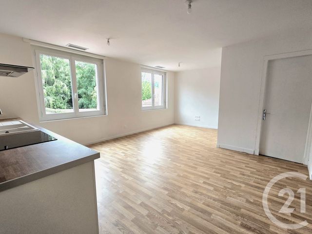 Appartement F4 à louer - 4 pièces - 86.5 m2 - ST LAURENT DE NESTE - 65 - MIDI-PYRENEES - Century 21 Gm Immobilier