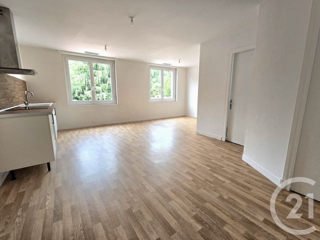 Appartement F4 à louer - 4 pièces - 86.5 m2 - ST LAURENT DE NESTE - 65 - MIDI-PYRENEES - Century 21 Gm Immobilier