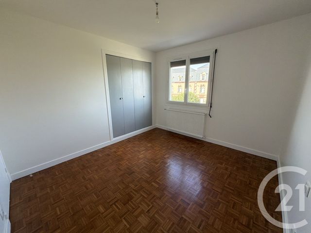 Appartement F3 à louer - 3 pièces - 73.09 m2 - LANNEMEZAN - 65 - MIDI-PYRENEES - Century 21 Gm Immobilier