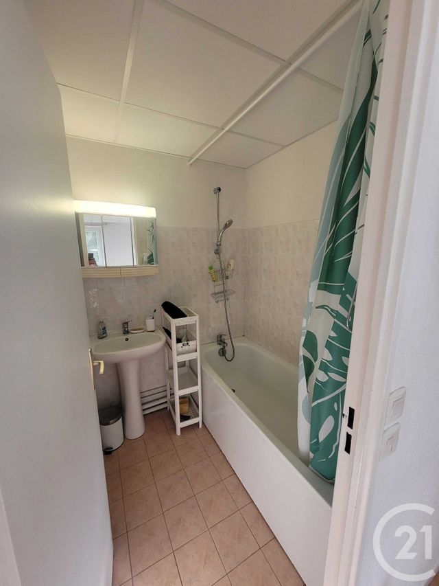 Appartement F2 à louer - 2 pièces - 32.72 m2 - CAPVERN LES BAINS - 65 - MIDI-PYRENEES - Century 21 Gm Immobilier